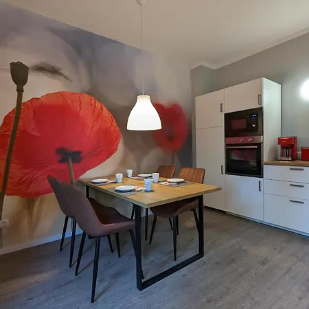 Goldgrube Dachgeschoss דירה *